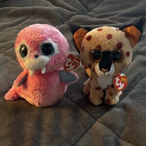 Ty Beanie Babies Walrus and Lynx